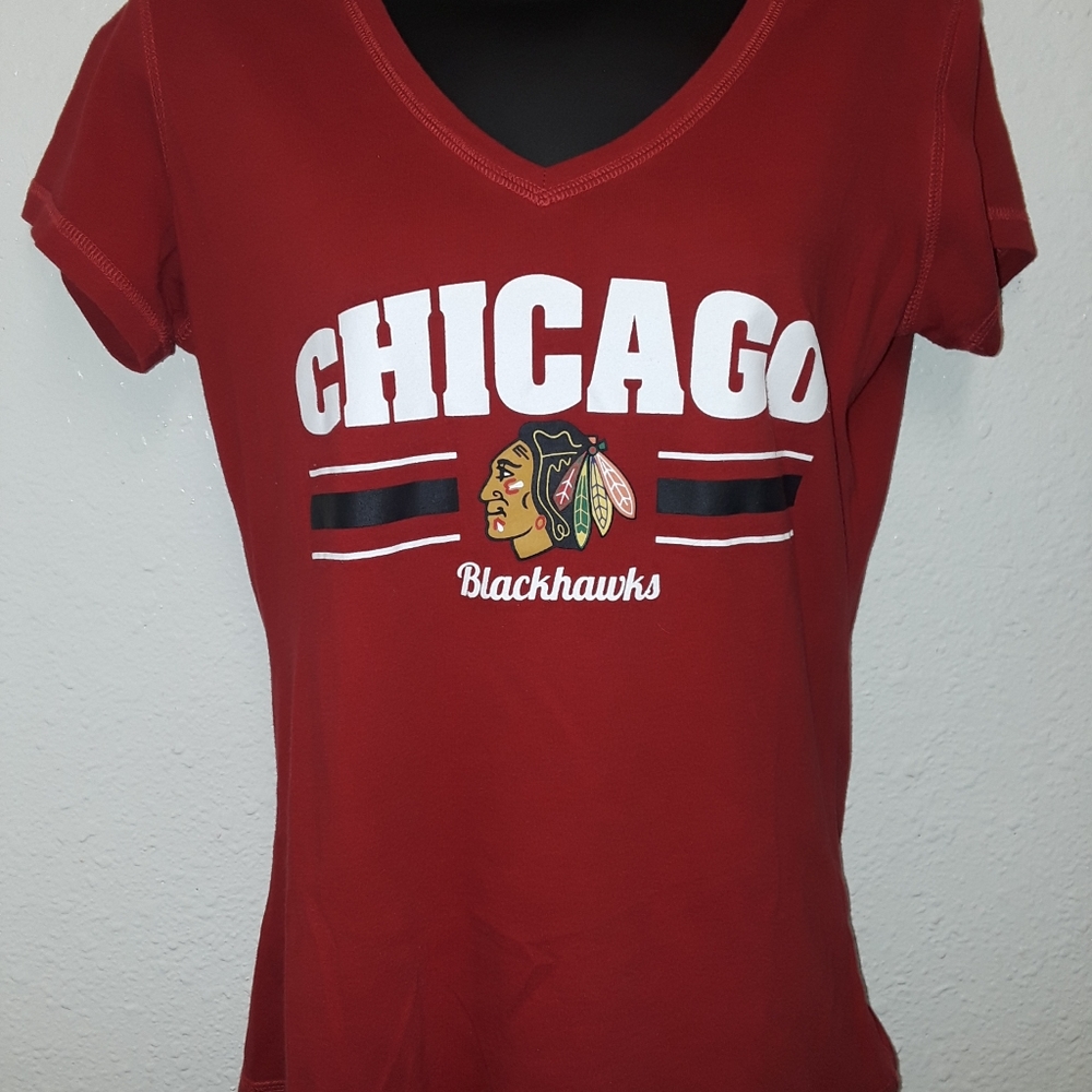 NHL Chicago Blackhawks Women's Top